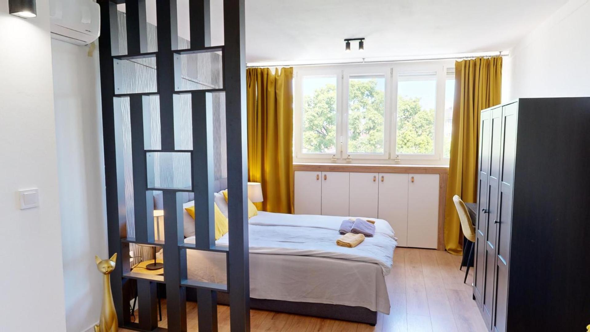Modern City Stay Apartment 4 Min Walk From Alexander Nevski Sofia Exterior photo